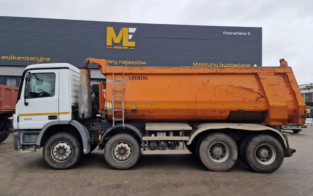 Mercedes Wywrotka niski przebieg 8×4 kiper CARNEHL 180000 PLN