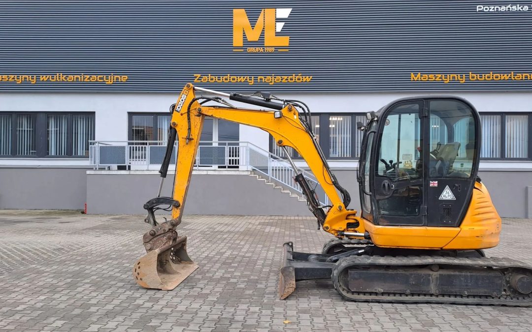 Mini koparka gąsienicowa JCB 8050 + łyżka rok 2015, stan bardzo dobry